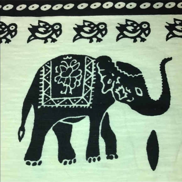 T shirt - Picture 5 of 7